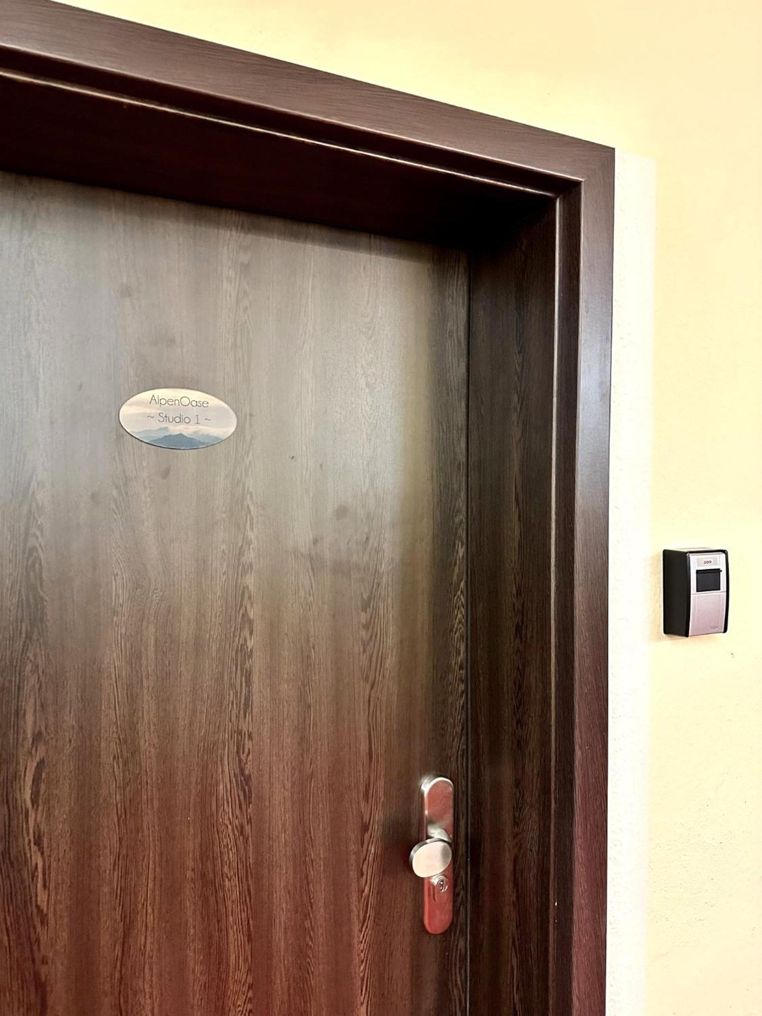 Alpenoase Schliersee - Grosse Suite Mit Sauna Oder Gemuetliche Studio Appartements Oda fotoğraf